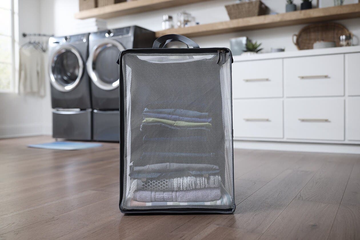 Electrolux 14ELRHMP01 2 In 1 Foldable Hamper And Laundry Basket