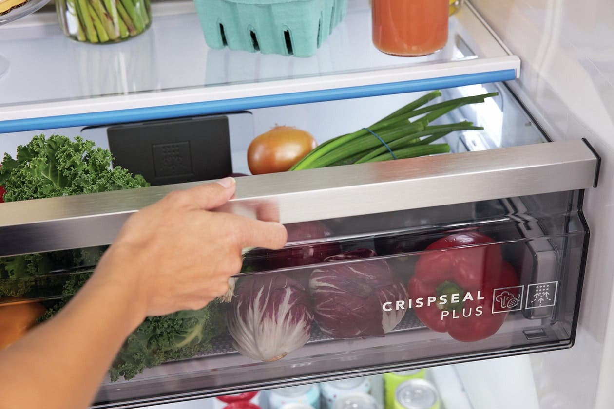 Frigidaire FRPFFVSYR Reduces Food Waste & Saves Money