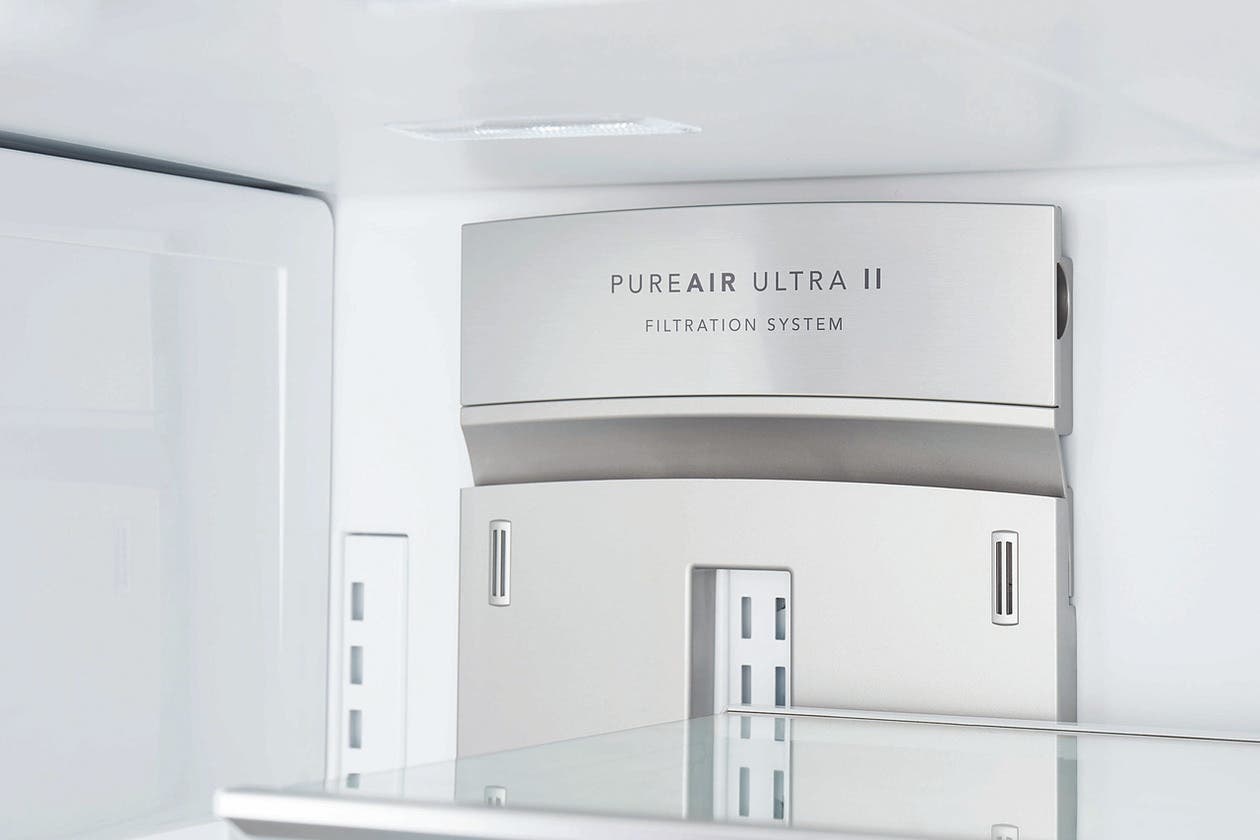 Frigidaire FRIGCOMBO7 Captures & Keeps Odors Away