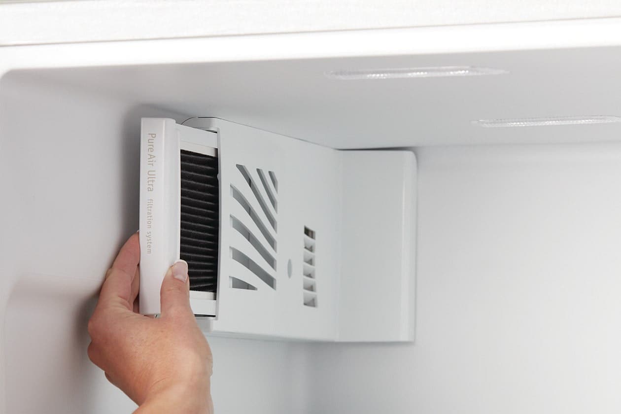 Frigidaire FRIGCOMBO Replace Filters With Ease