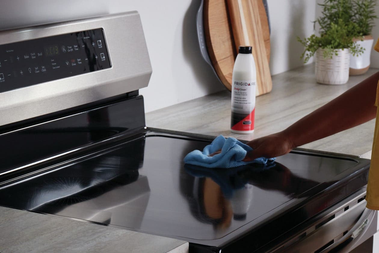 Frigidaire 5304508690 Clean & Care