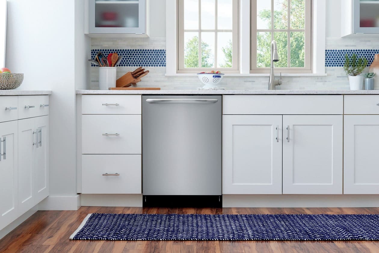 Frigidaire 10FFPROS02 Keeps Working To Remove Odors