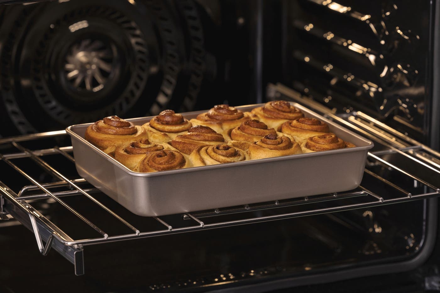 Frigidaire GCFG3059BF No Preheat