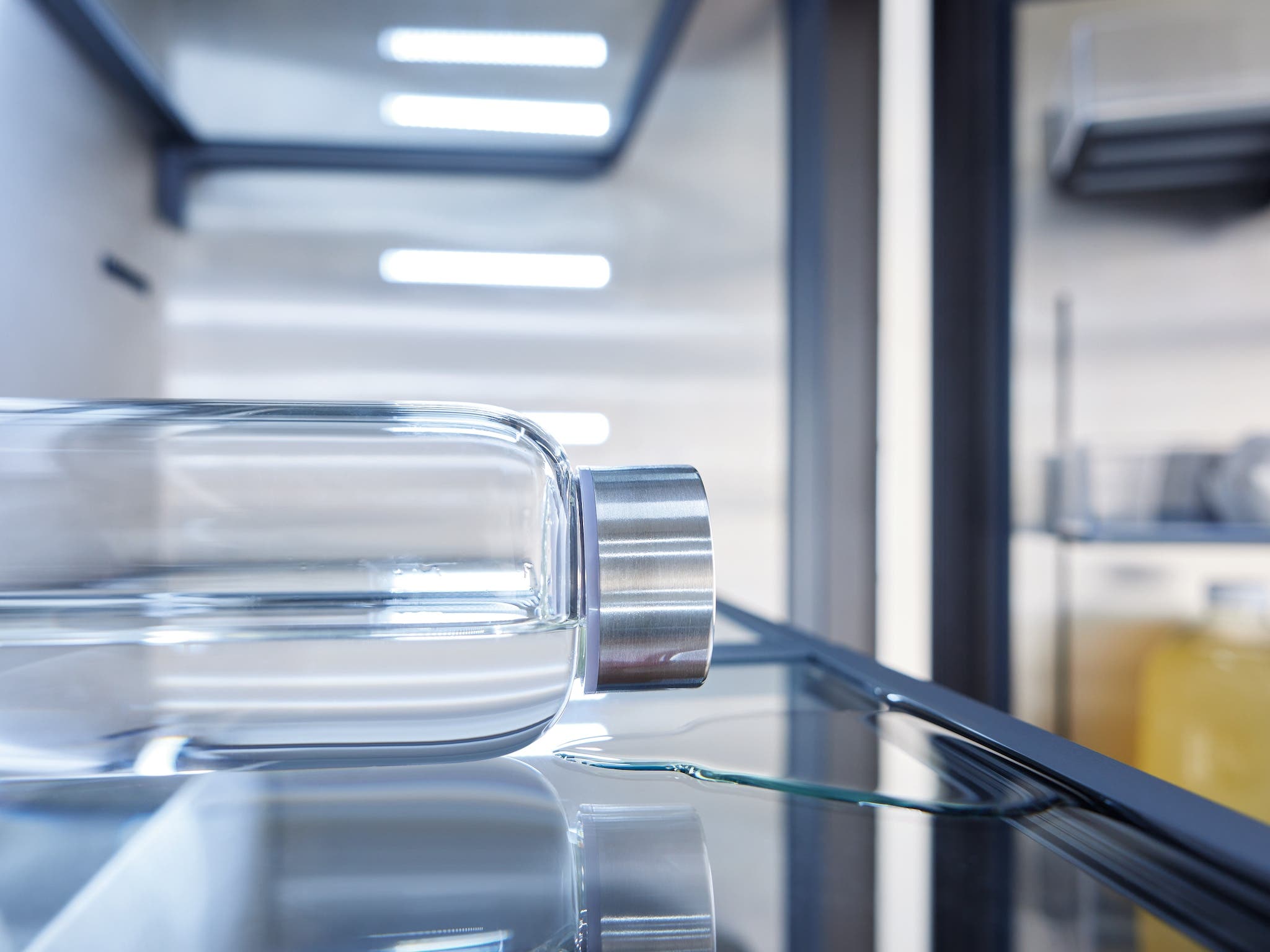 Miele KFMC3846L Spill-proof Glass Shelves