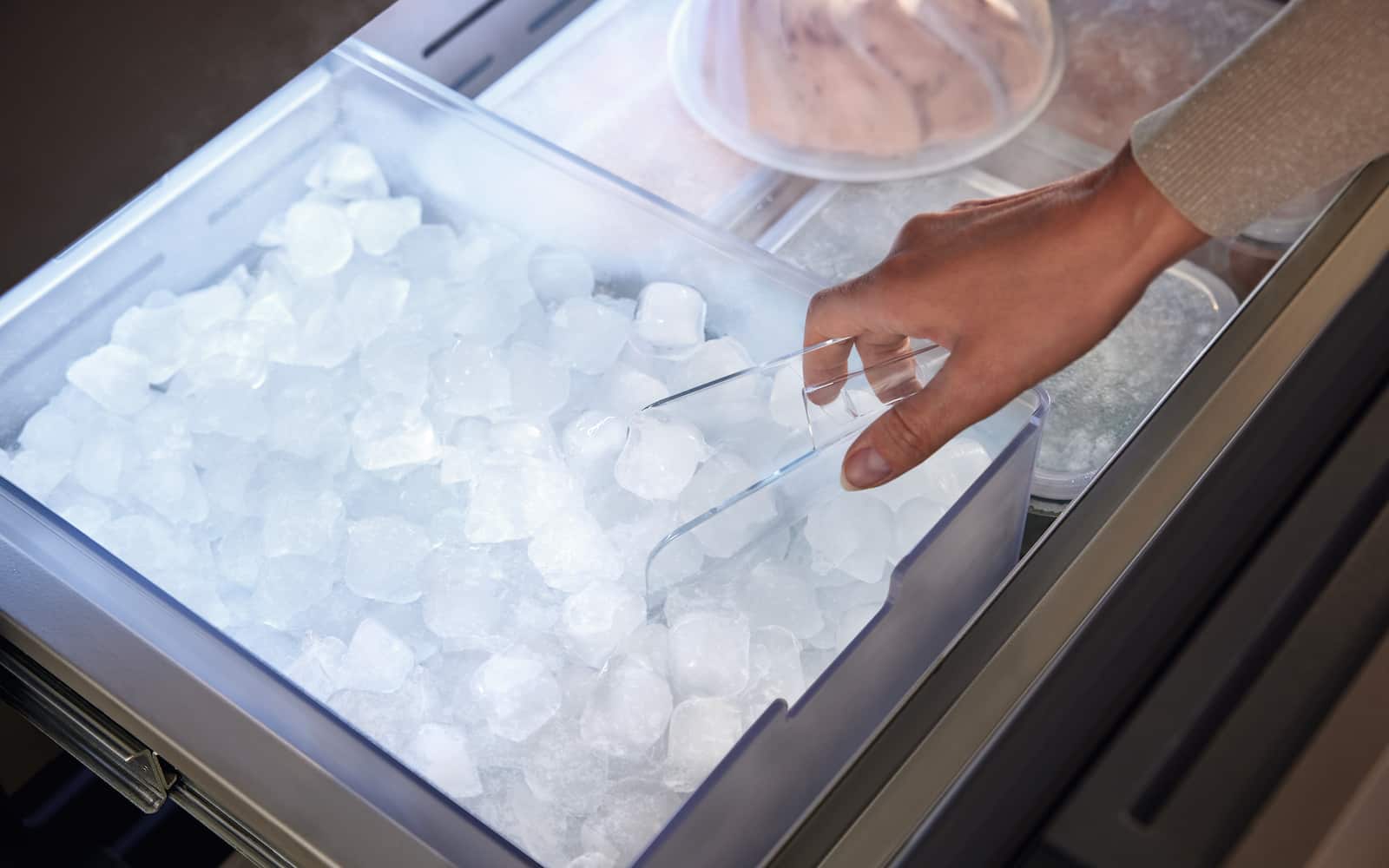 Miele KFMC3642L Icemaker