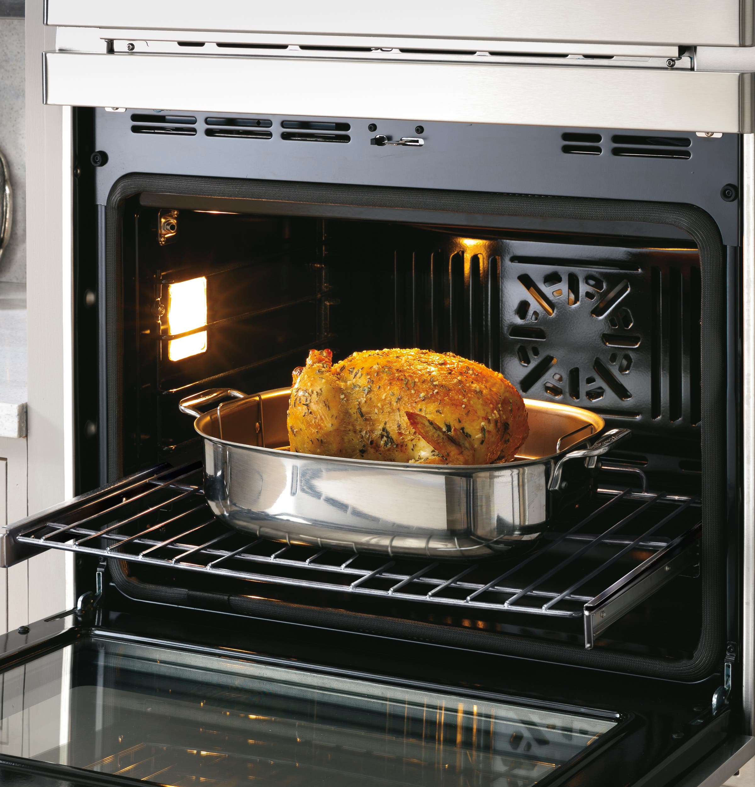 Cafe CTS92DM2ZS5 True European Convection With Direct Air