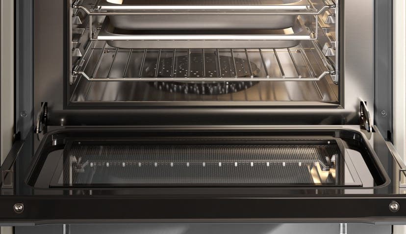 Ilve UOV30STPYSSS Soft-closing Wall Oven Door