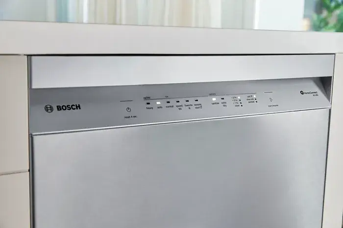 Bosch SHP53EM2N Sleek And Simple Touch Control Panel
