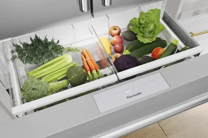Thermador T30IB102SP Thermafreshr Drawer Keep Fruits And Vegetables Fresher Three Times Longer