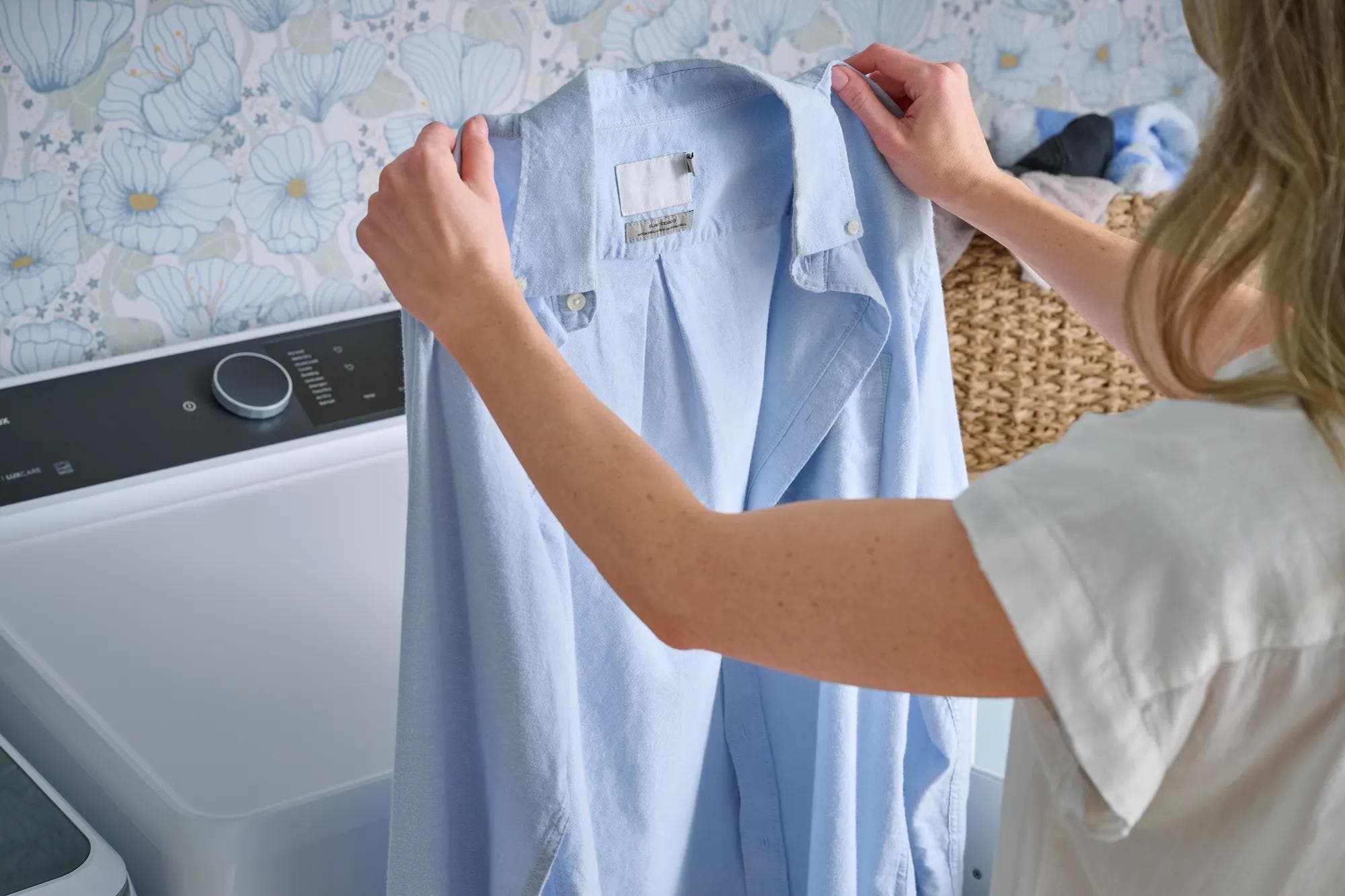 Electrolux ELVE7400AW Wrinkle Care Option