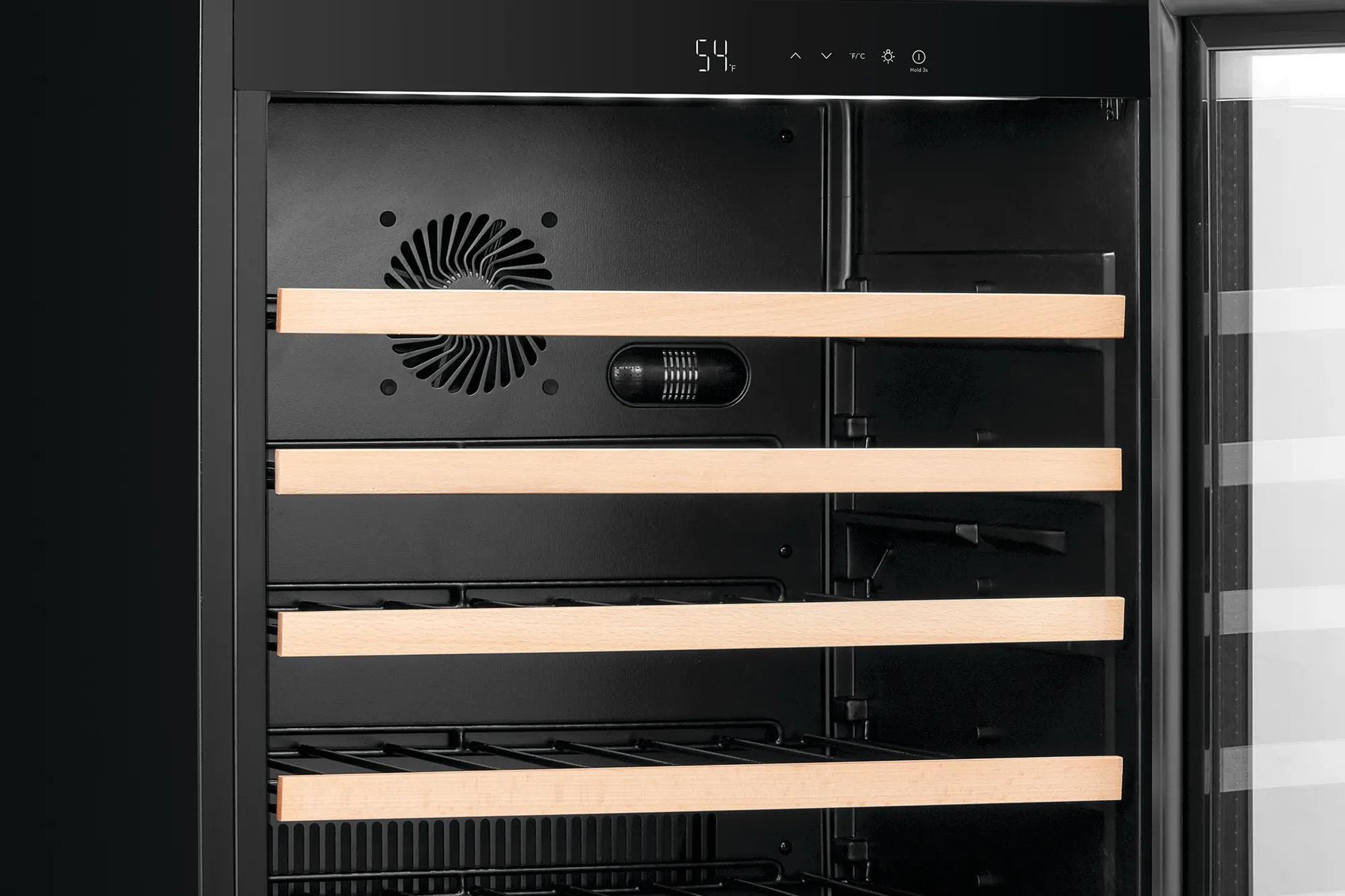 Frigidaire GRWE5726AS Elegantly Designed Shelving
