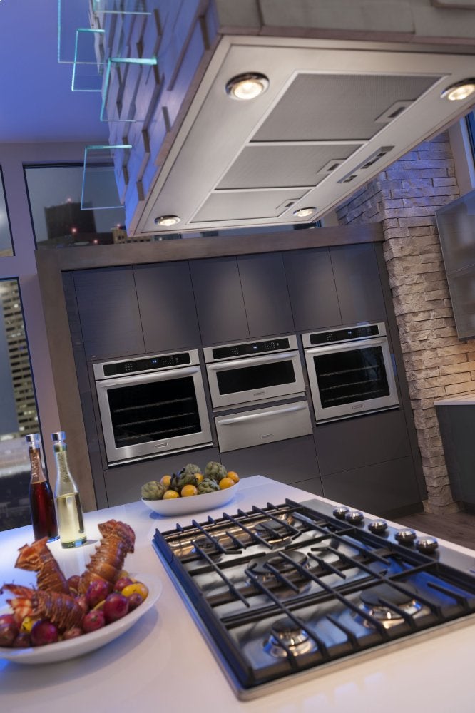 Compatible with Cooking Surfaces up to 108,000 BTUs