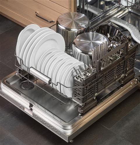 Monogram ZDT975SIJII Lower Rack Adjustable Tines And Wash Your Way Customizable Rack