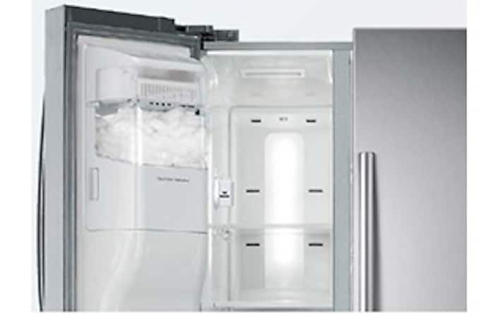 Samsung RS25H5121WW Automatic In-Door Ice Maker