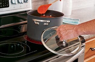 Frigidaire FGIC3667MB Power Assist Function