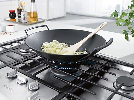 Miele KM2355G Comfort Handle With Integrated Controls With Knobs Everything Under Control
