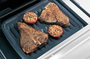 Broil and Serve Drawer