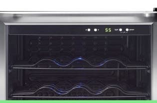 Frigidaire FGWC4633SS Ready-Select(R) Controls
