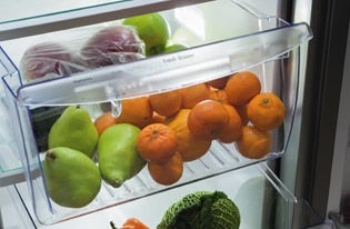 Store-More Humidity-Controlled Crisper Drawers