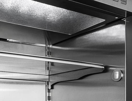 True Residential TR48SBSSSB Ramp-Up Lighting