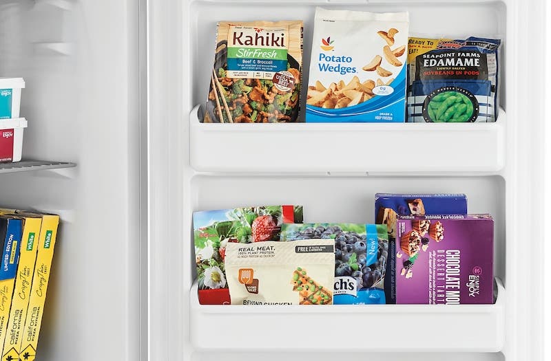 Frigidaire FFFU16F2VV Frost-Free Design