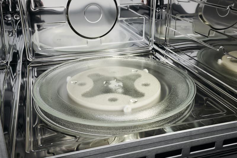 Frigidaire FGMO3067UD Extra-large 14 Inch 3/16 Diameter Glass Turntable