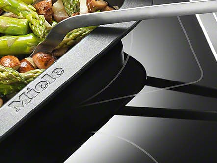 Miele CS1122E208V Keeping warm function