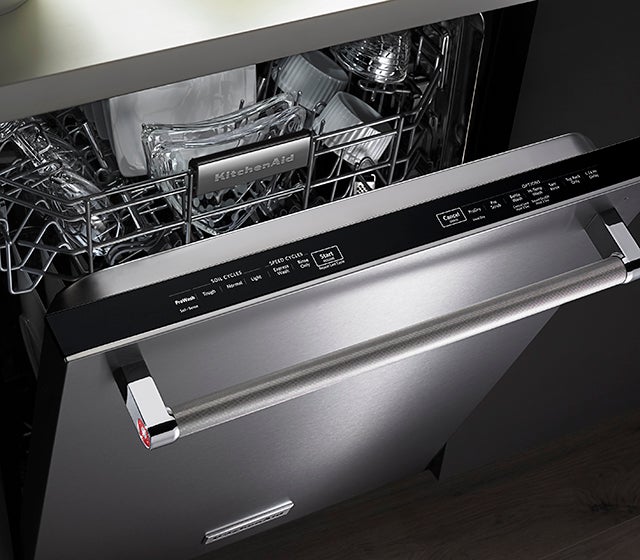 KitchenAid KDTE104ESS Dishwasher - Thumbnail 4