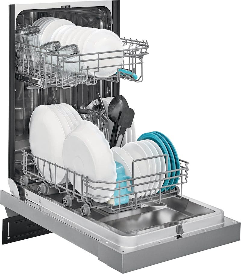 Frigidaire FFBD1831UW Fits up to 8 place settings