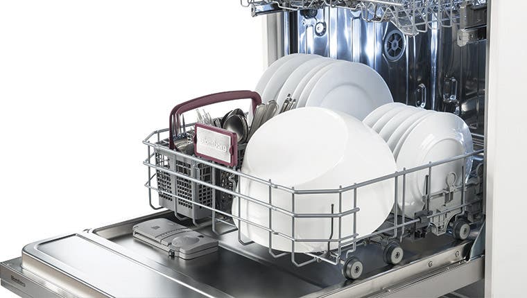 Blomberg DWT25502B Sized Right