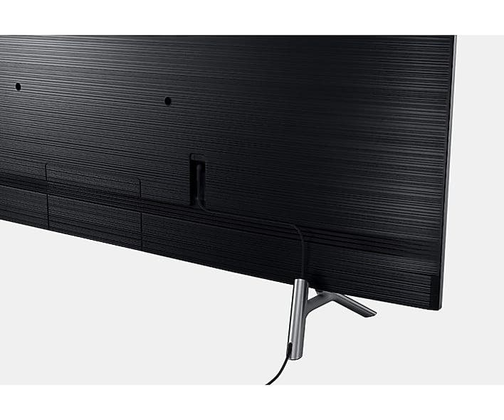 Samsung Electronics QN82Q6FNAFXZA Keep cords tidy