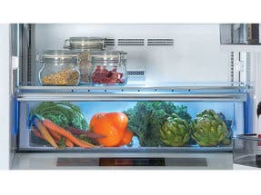 Blomberg BRFB1900FBI Soft-close Crisper