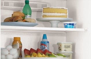 Frigidaire FFFU17M1QW Bright Lighting