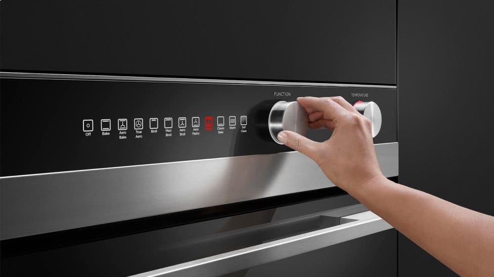 Fisher Paykel OB30STEPX3N Cooking Flexibility