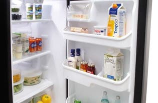 Frigidaire FFET1222QW Store-More Door Bins