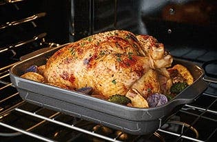 Frigidaire FFES3016TW Timed Cook Option