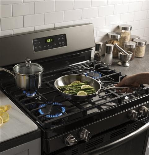 GE JGB645DEKBB Two-piece Continuous Edge-to-edge Cooktop