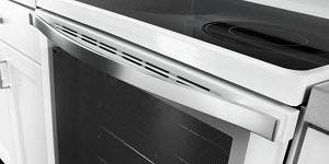 Whirlpool WFE540H0AE EasyView Extra-Large Oven Window