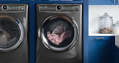 Electrolux EFME427UIW Perfect Steam Wrinkle Release Option