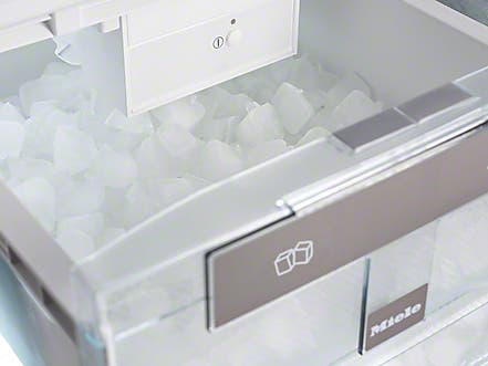 Miele FNS37492IE Ice Maker