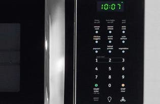 Frigidaire FGMV175QF Over 30 Options