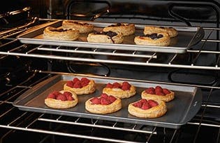 Frigidaire FFES3026TB Even Baking Technology