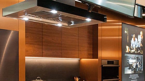 Dacor DHD36M967IS Auto Connected Hood