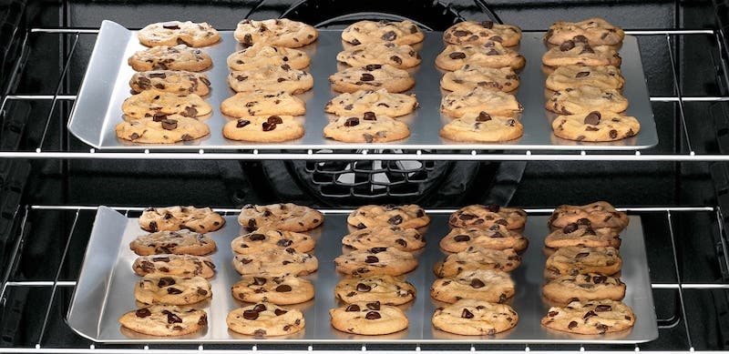 Frigidaire FFEH3051VS Even Baking Technology