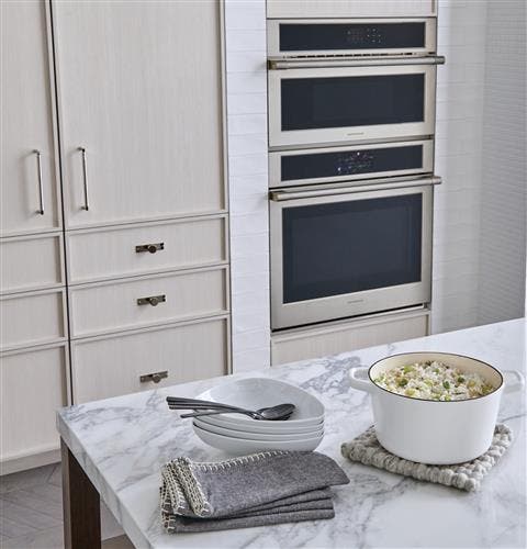Monogram ZMB9032SNSS Steam Cooking