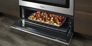 Whirlpool WFG320M0BW Under-oven Broiler