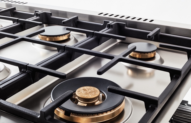 Bertazzoni PROF304DFSBIT Designed for speed and efficiency