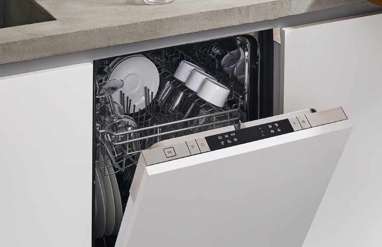 Bertazzoni DW24XT Best Cleaning Performance