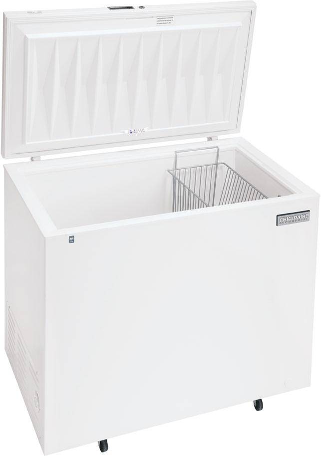 Frigidaire FCCS071FW 7.2 Cu. Ft. Commercial Chest Freezer