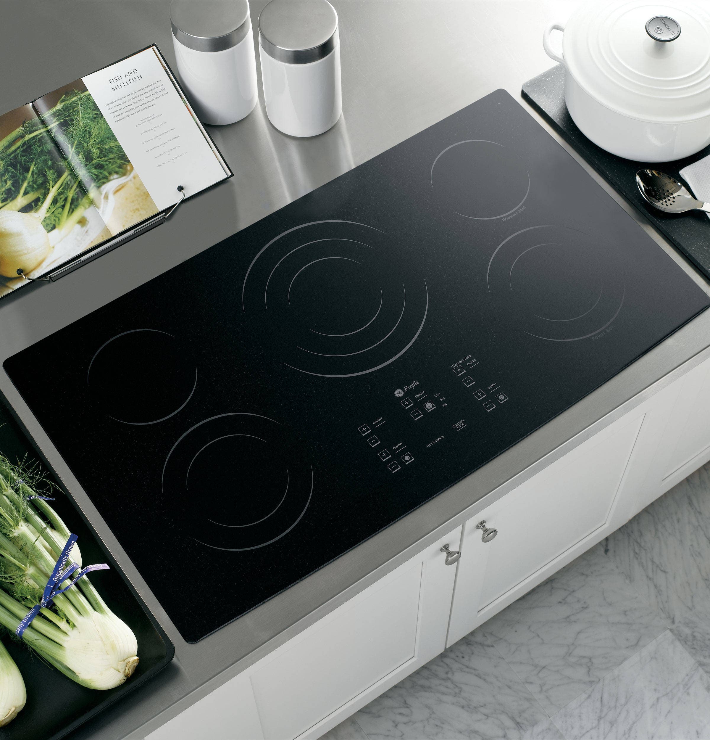GE PP975BMBB Black
